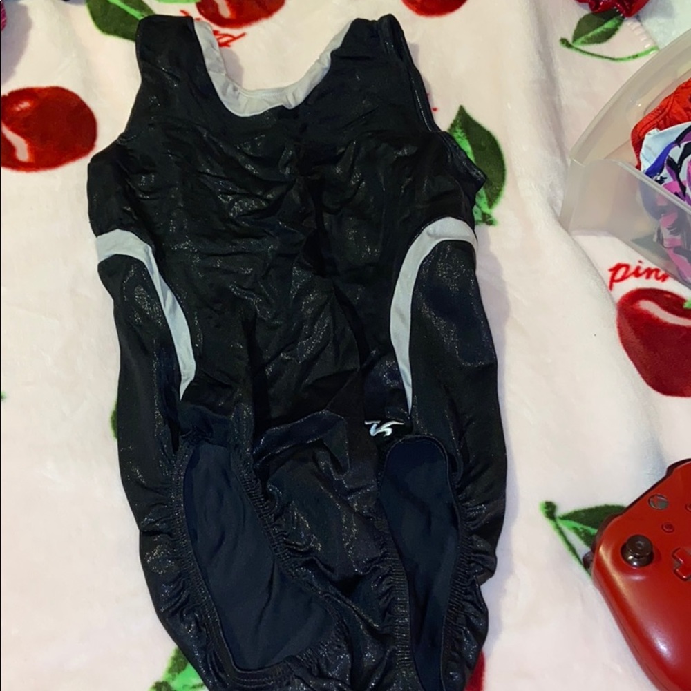 GK leotard